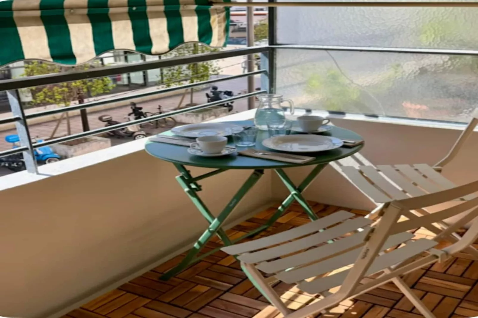 Appartement rénové – centre ville Antibes