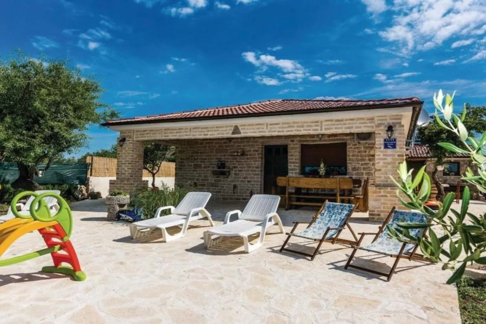 Holiday House Šimun - Three bedroom Holiday house with pool-Zwembad