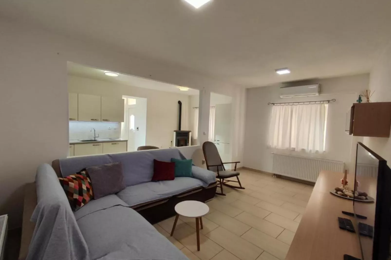 Holiday House Emma - Two Bedroom Holiday Home With Terrace-Buitenlucht