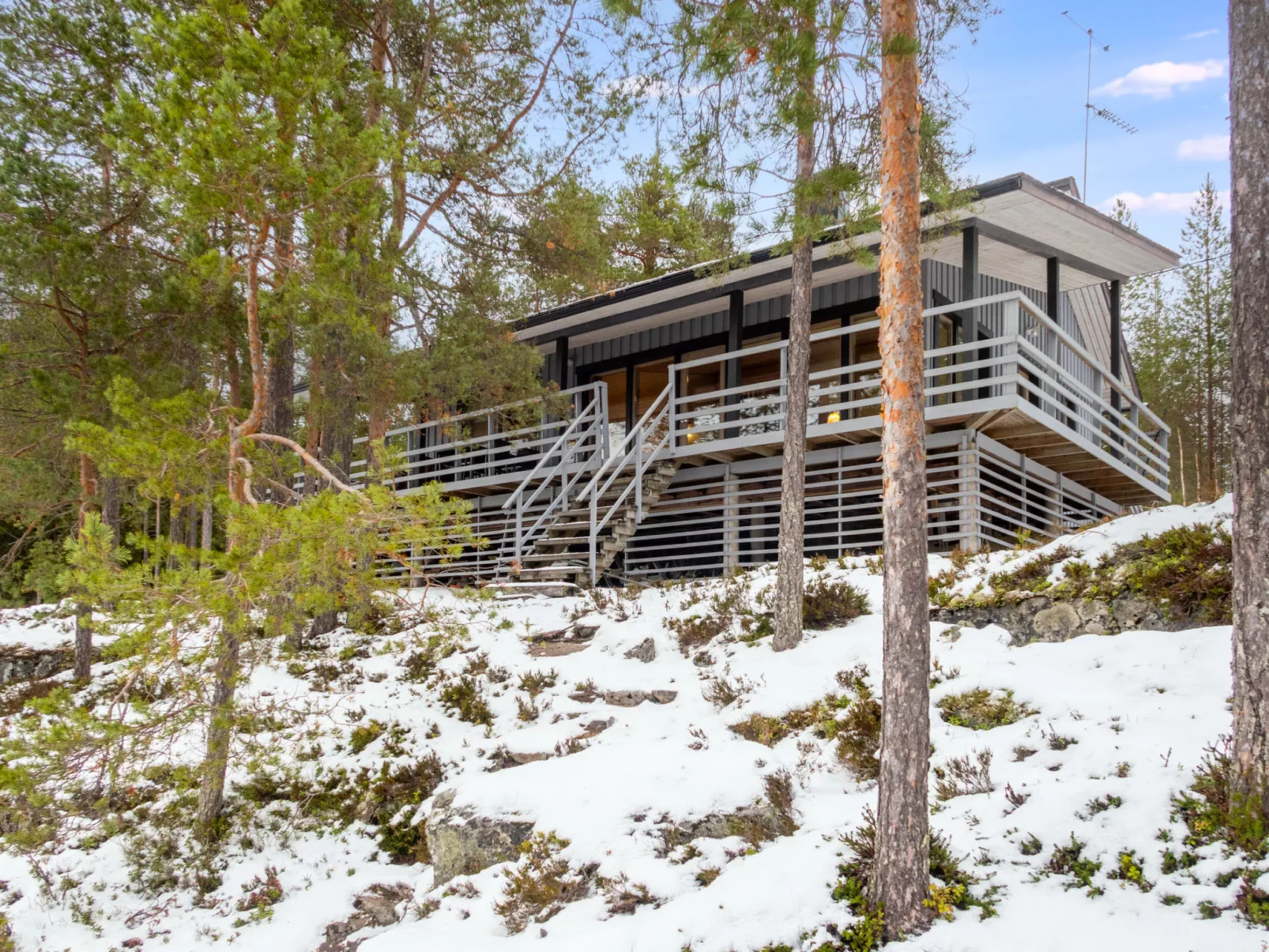 Keskikallio, nuasjärvi-Binnen