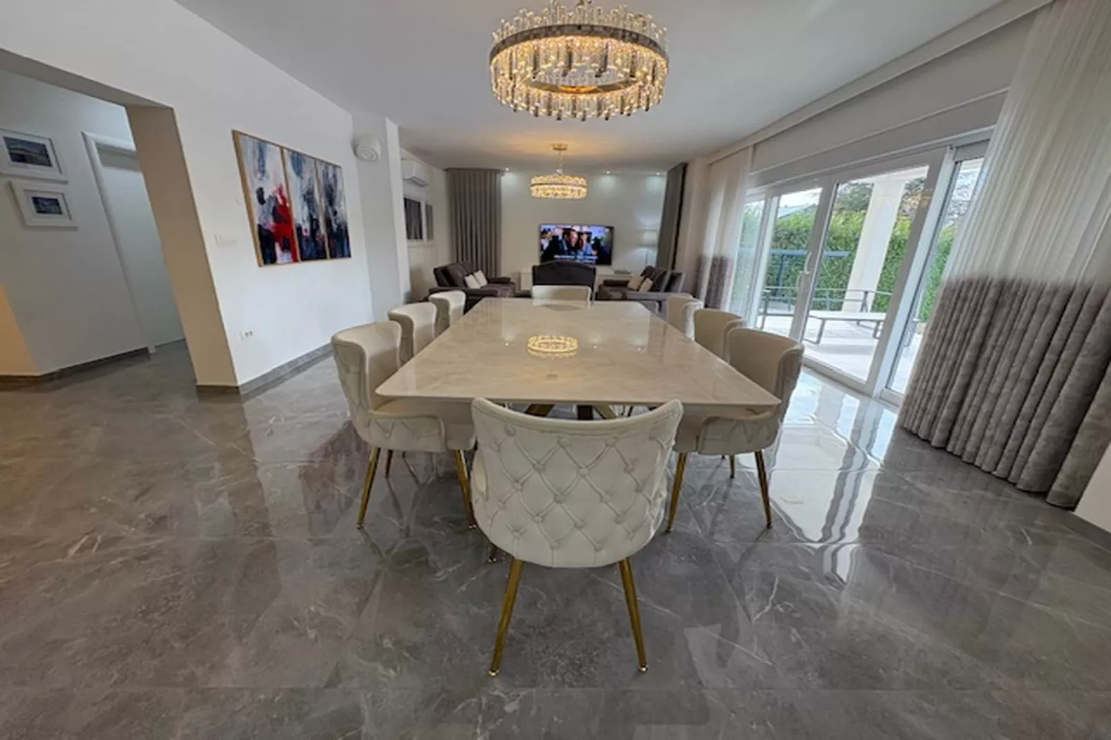 Villa Antonija-Eetkamer