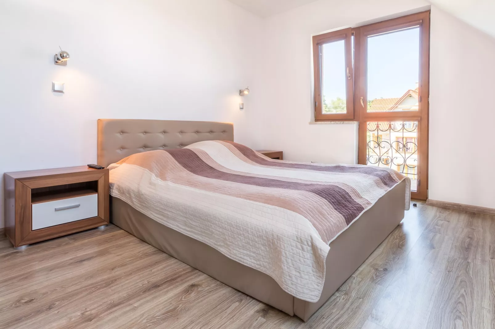 Apartamenty wakacyjne w Krynicy Morskiej z widokiem na miasto NR 9-Slaapkamer