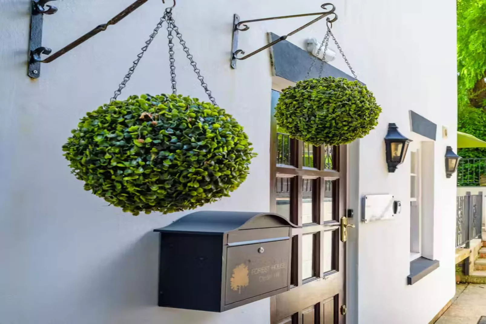 Forest House-Hal-ontvangst