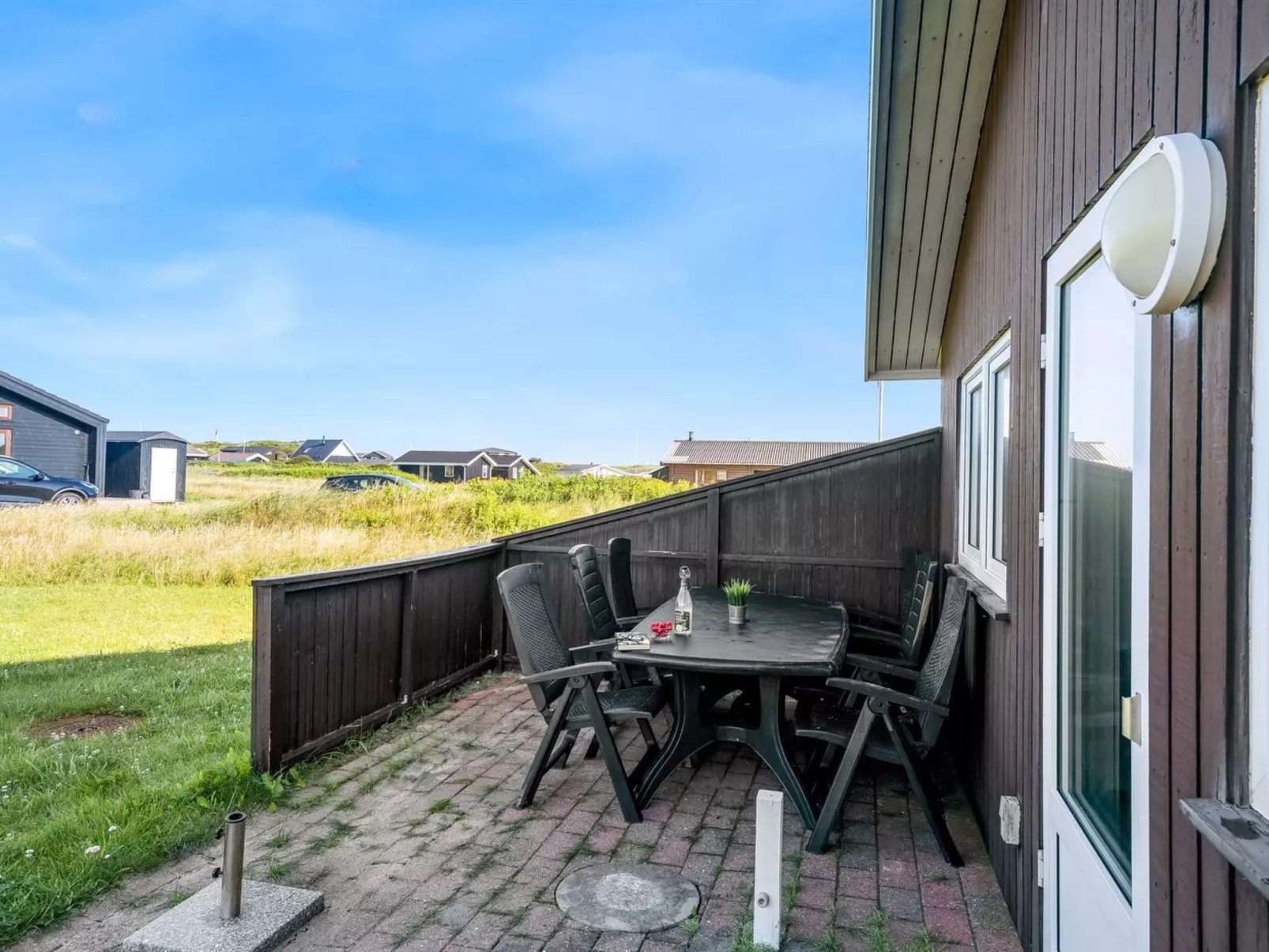 "Loryleimis" - 300m from the sea-Buiten