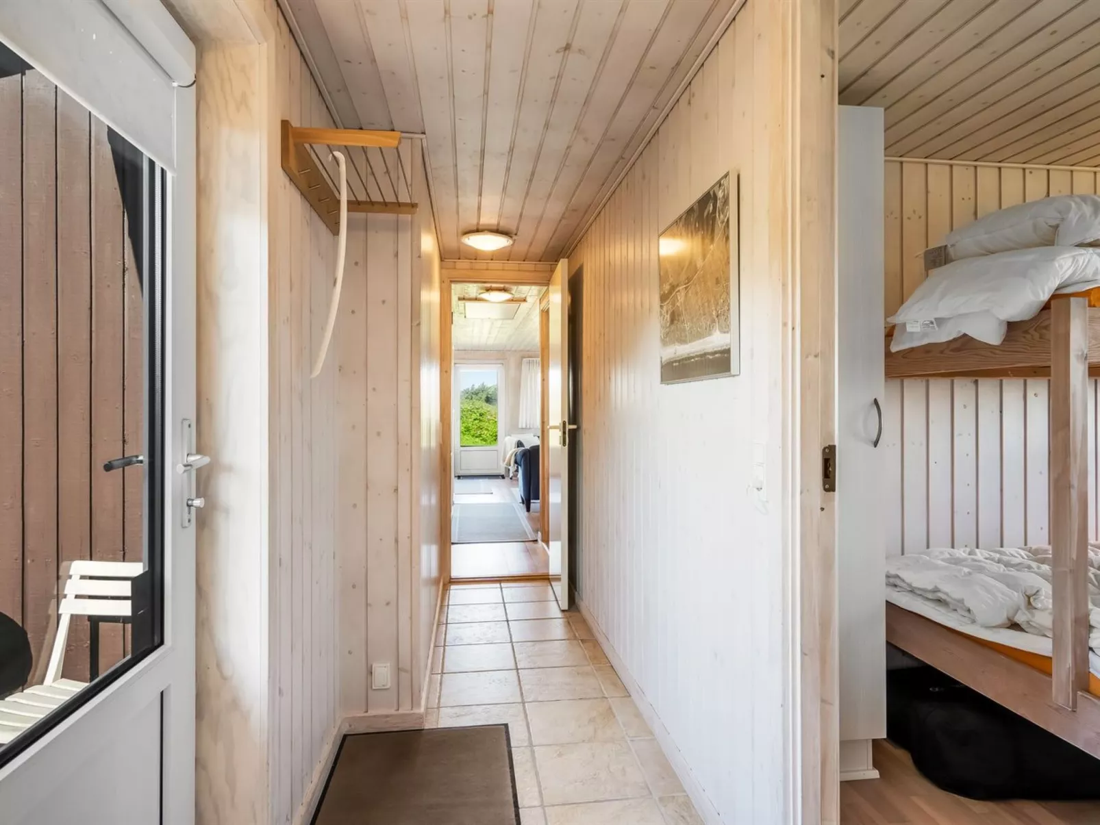 "Loryleimis" - 300m from the sea-Binnen