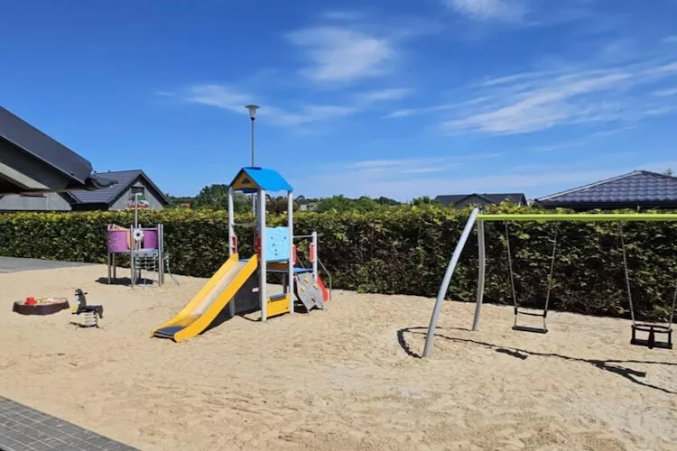 Apartamenty wakacyjne w Krynicy Morskiej z widokiem na miasto NR 9-Parkfaciliteiten