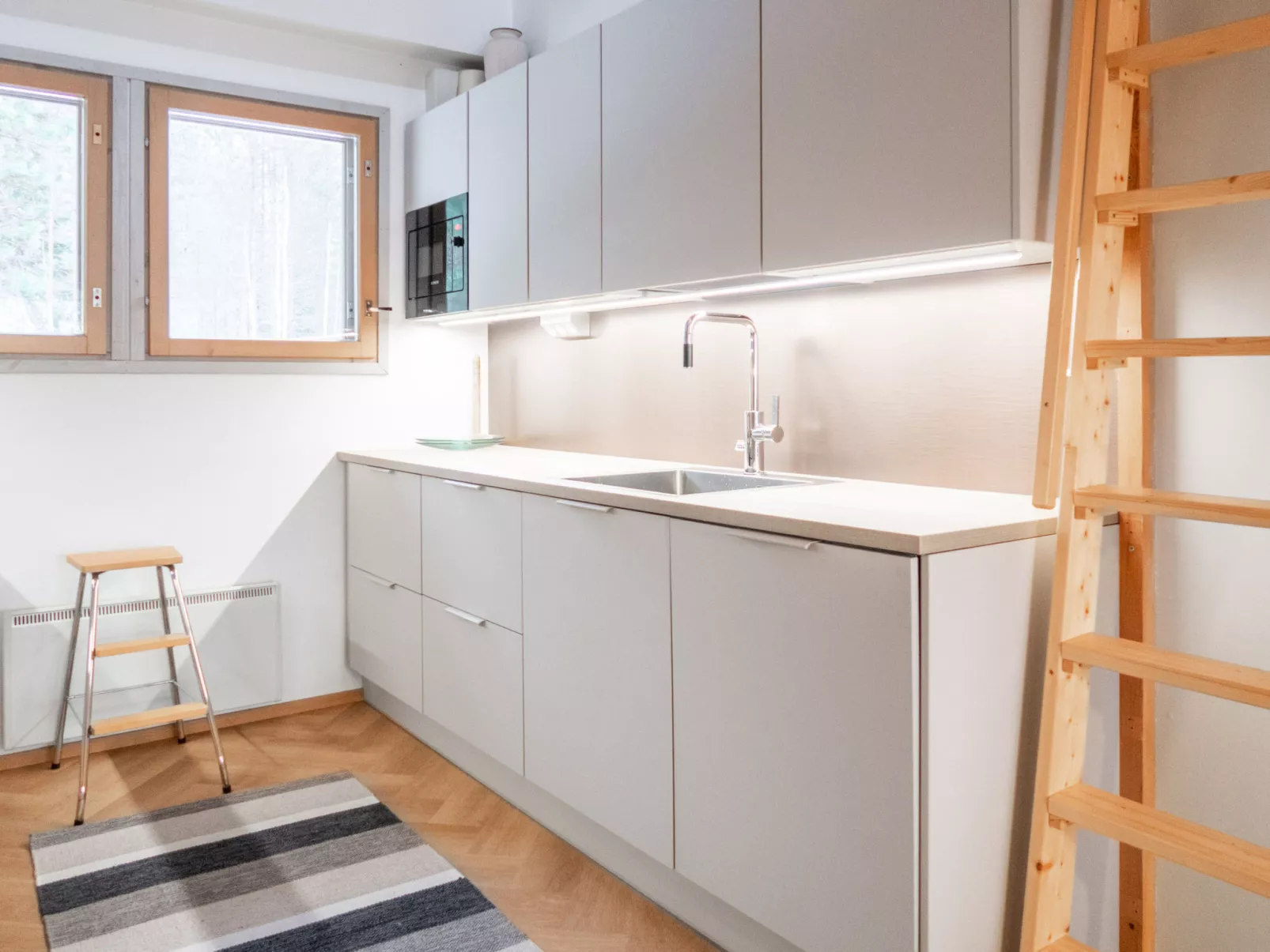 Keskikallio, nuasjärvi-Binnen