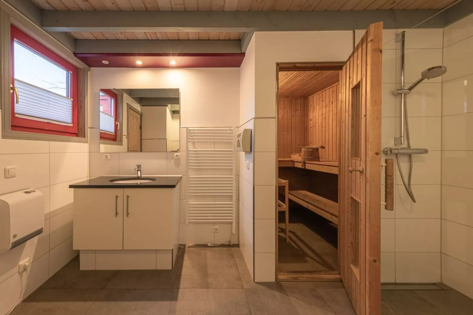 FH Wildgans Comfort mit Sauna & Kaminofen 81 qm 26-Wellness