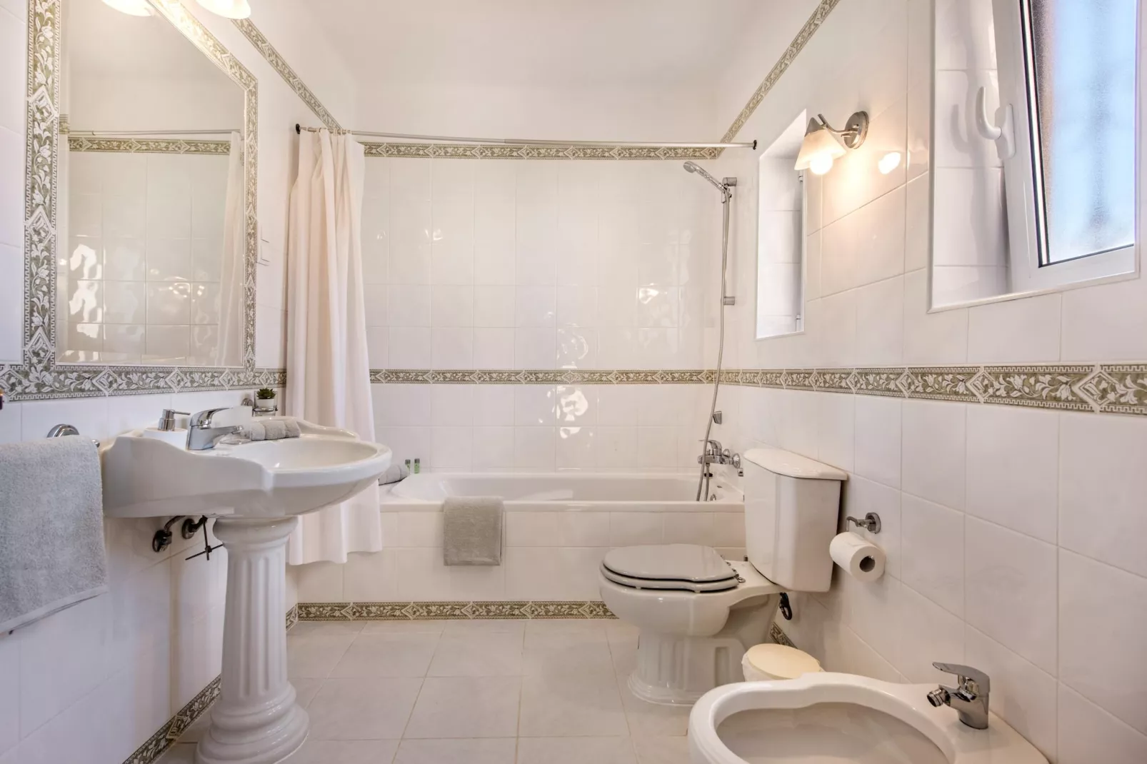 Villa Daniela-Badkamer