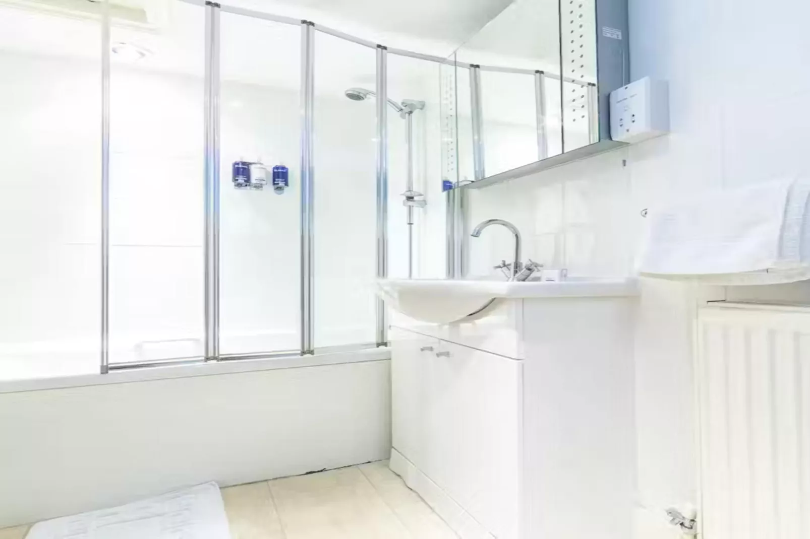 Forest House-Badkamer