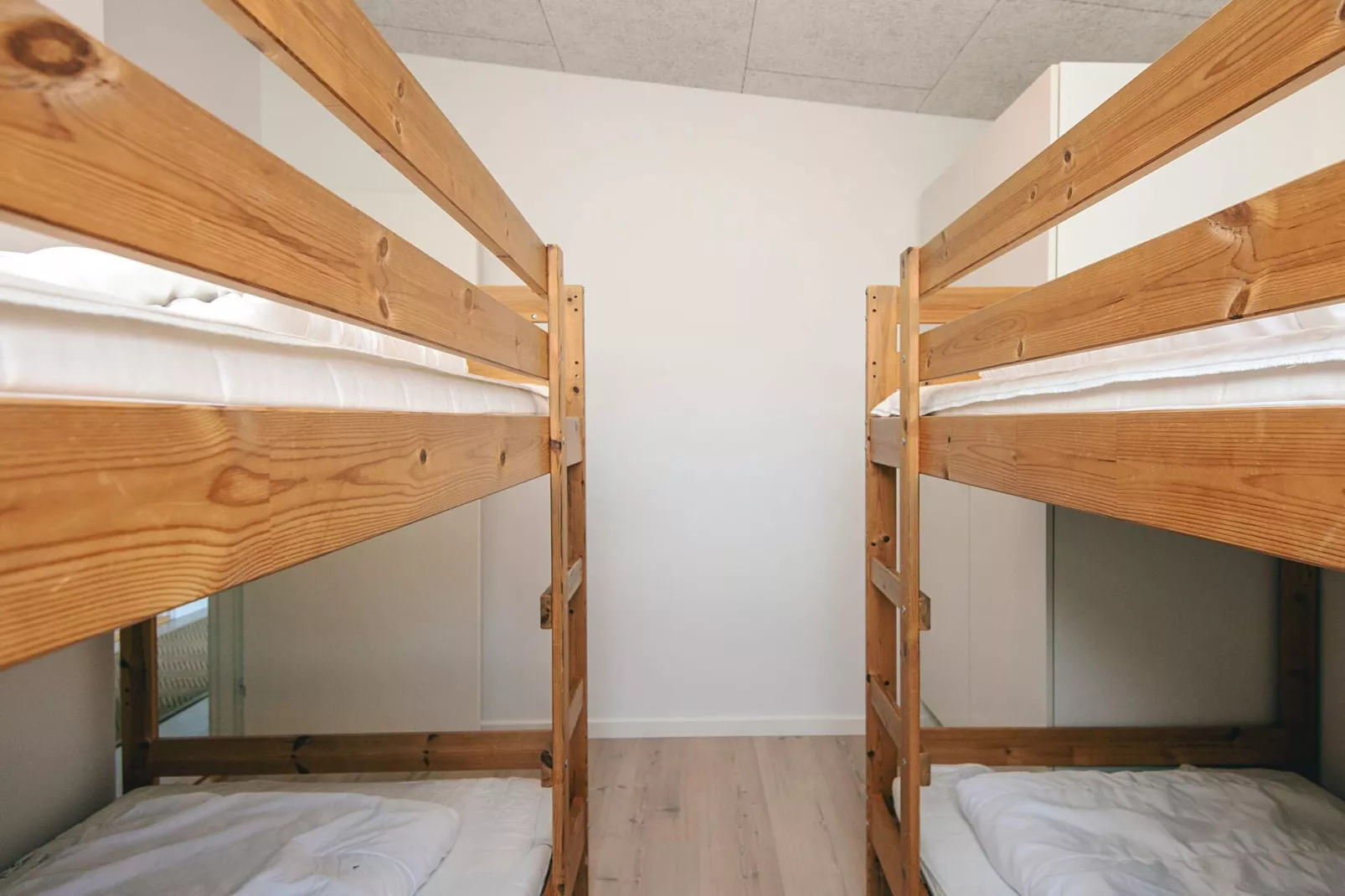 Zomerhuis met wellnessruimte-Binnen