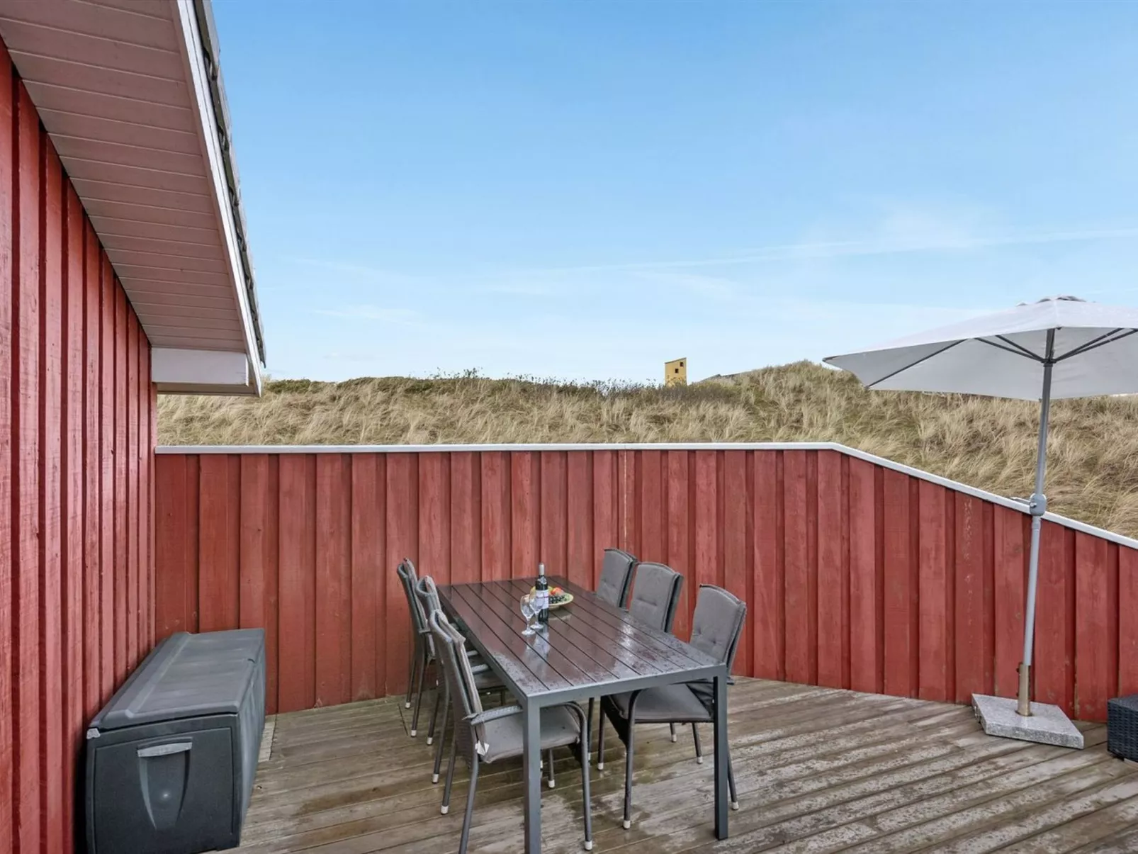 "Ludviga" - 400m from the sea-Buiten