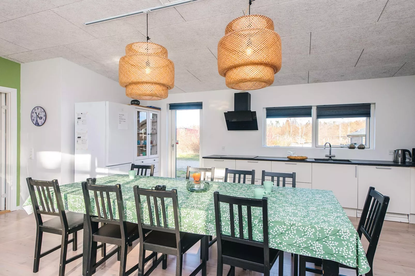 Zomerhuis met wellnessruimte-Binnen