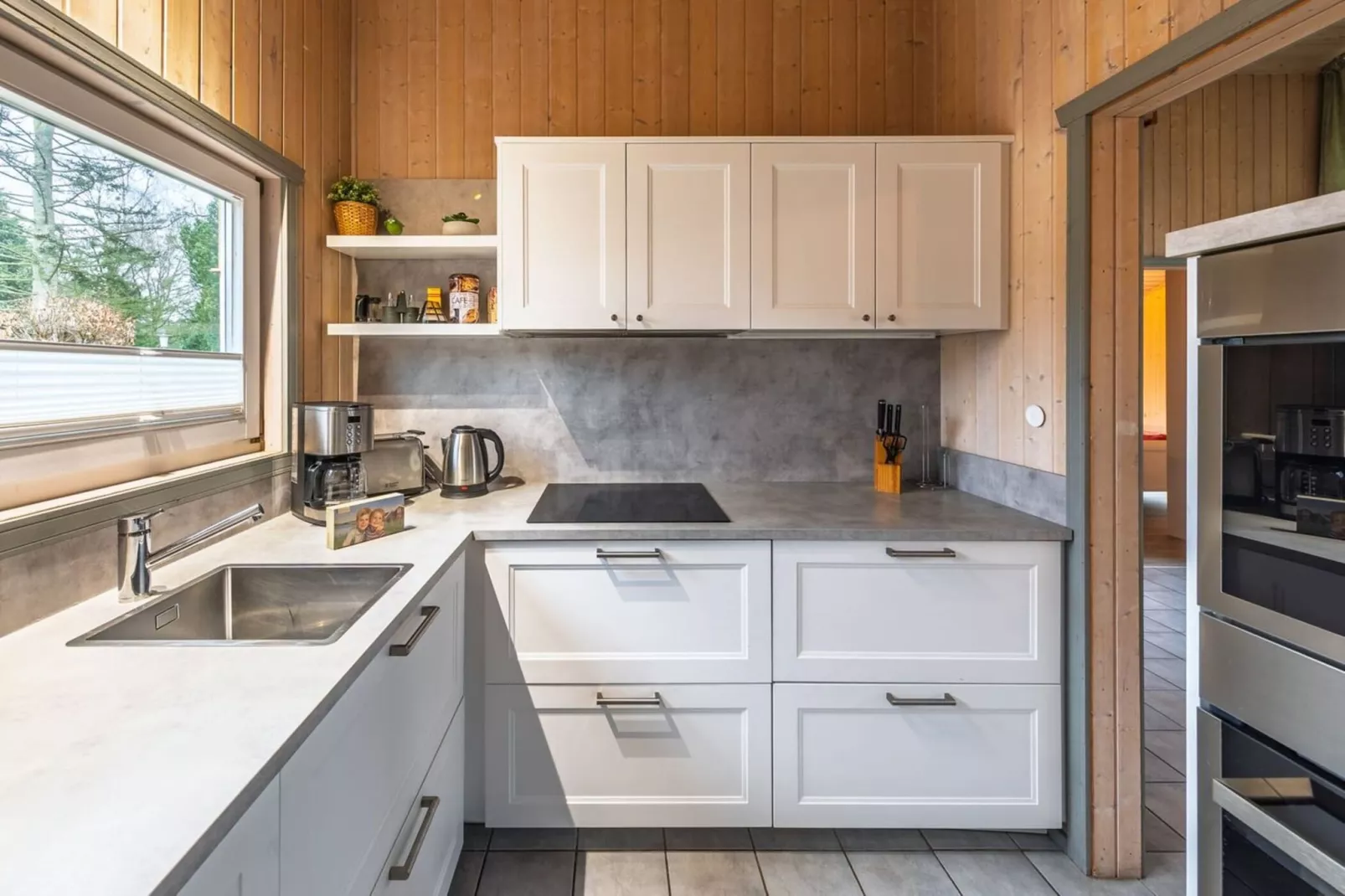 FH Seeschwalbe 241-Keuken