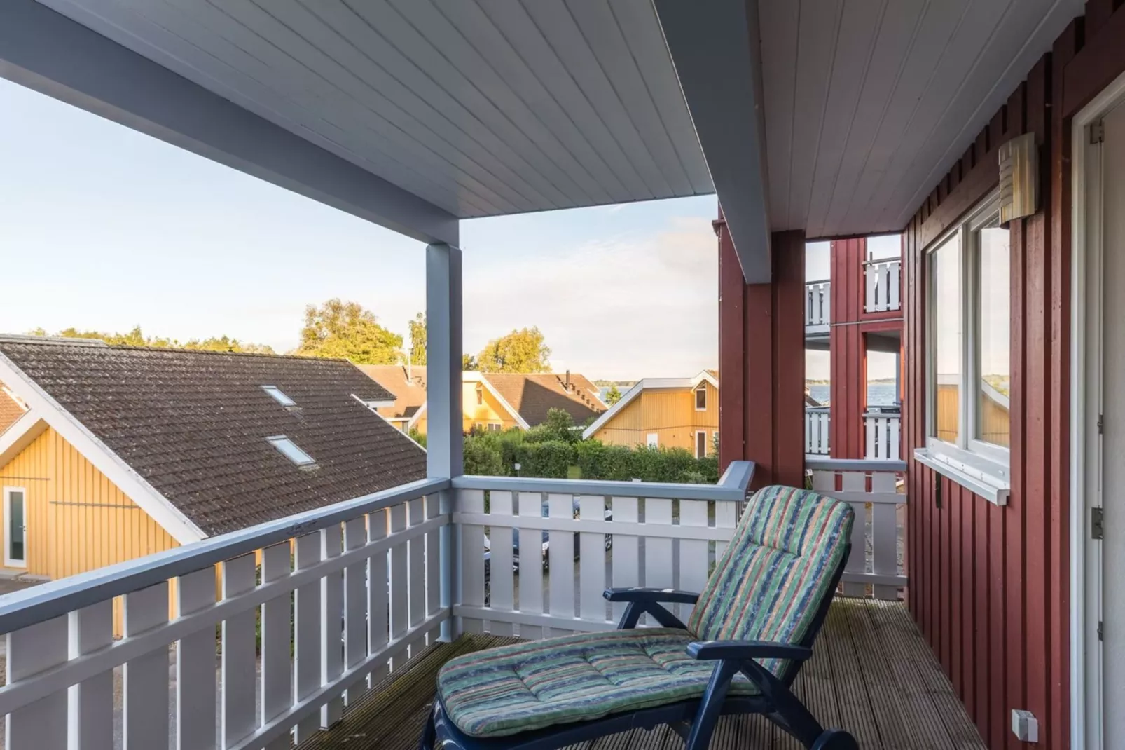 Mitteldeck 423-Terrasbalkon