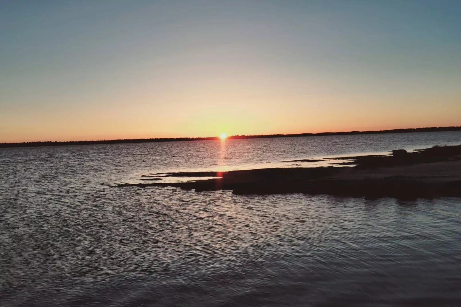 Gezellige Blokhut Toevluchtsoord-By Traum-Waterzicht