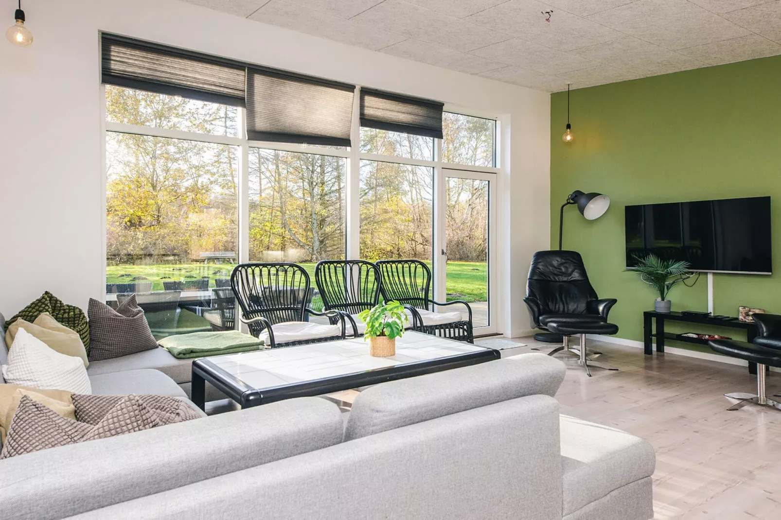 Zomerhuis met wellnessruimte-Binnen