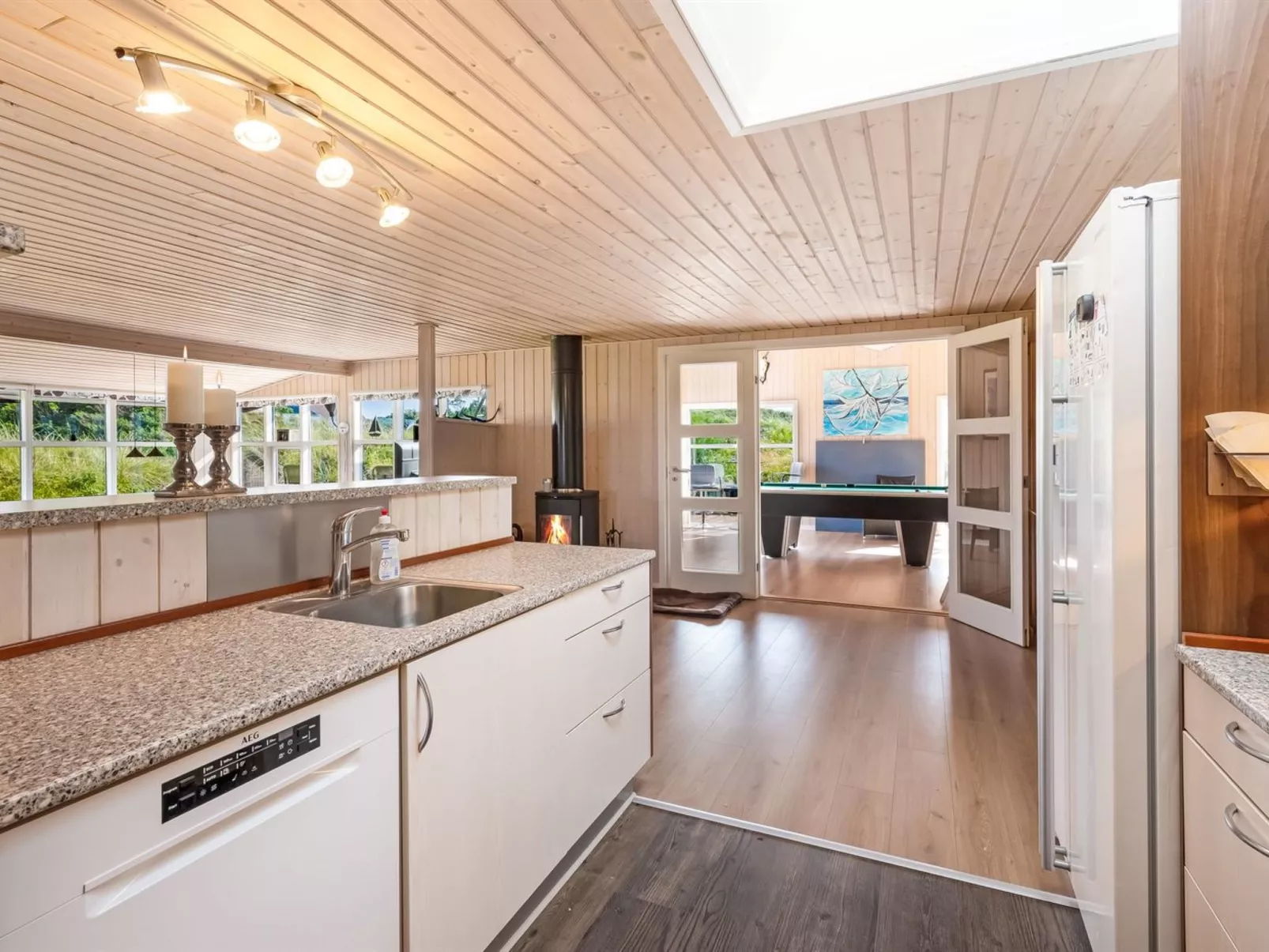 "Ottar" - 400m from the sea-Binnen