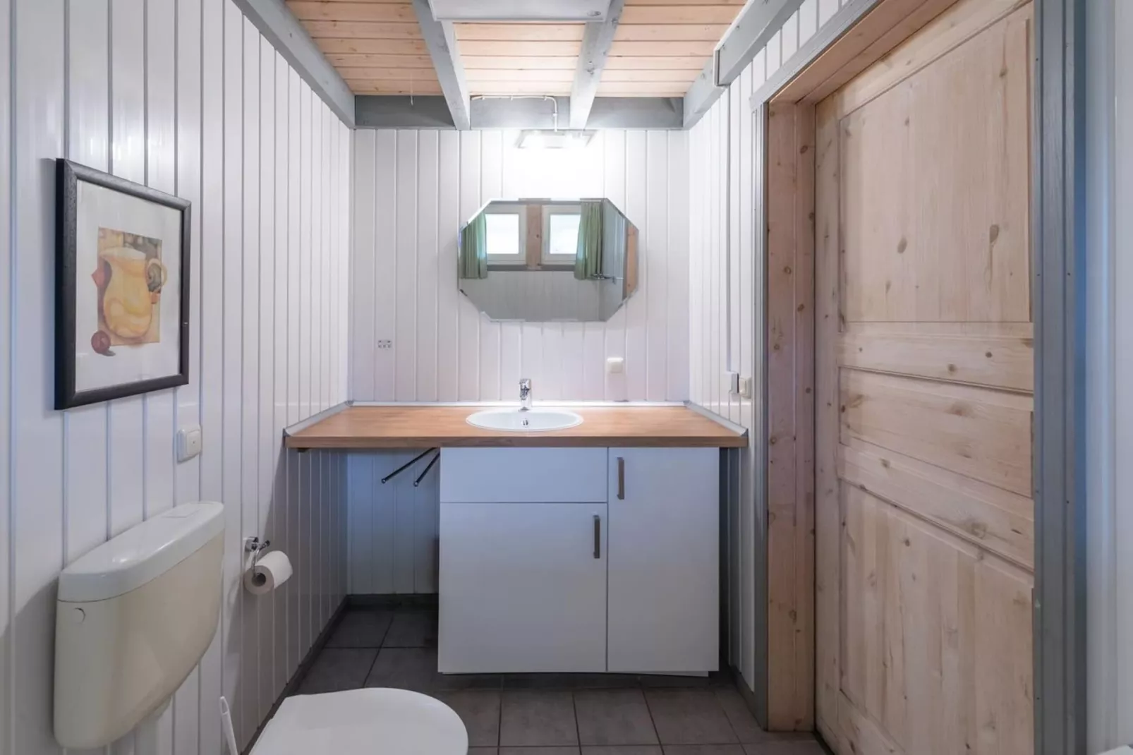 Kranich 243-Badkamer