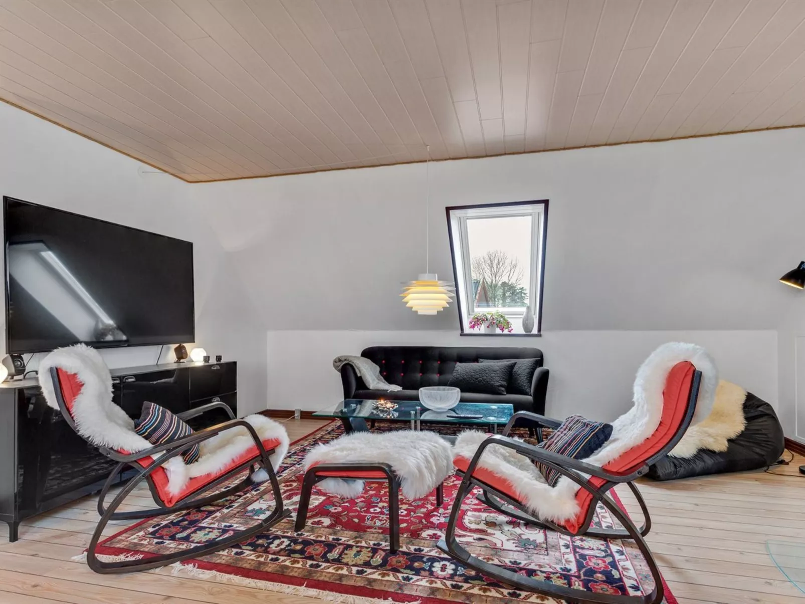 "Amely" - 500m from the sea-Binnen