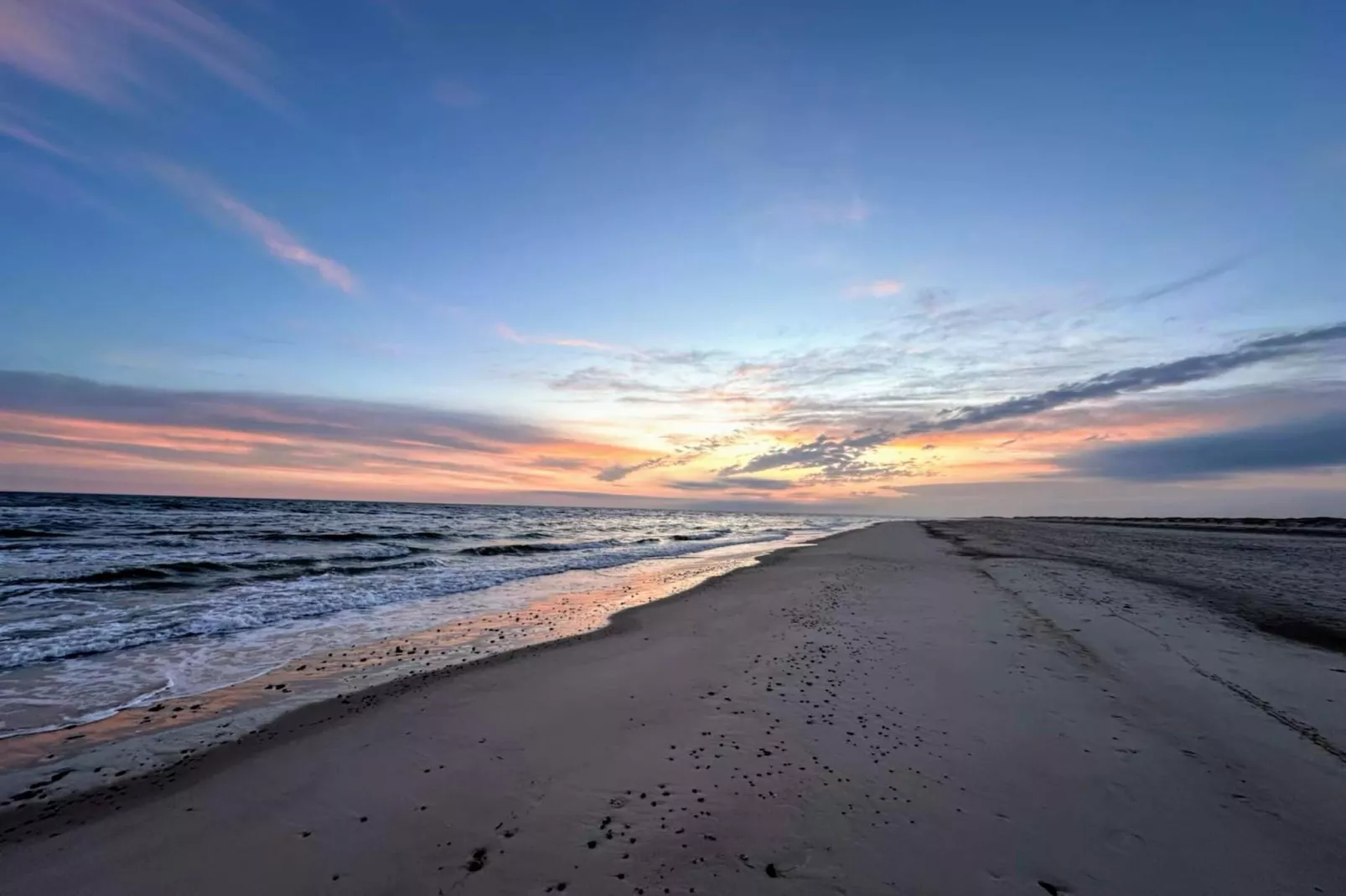 Afgelegen strandtoevlucht in Rodhus-By Traum-Waterzicht