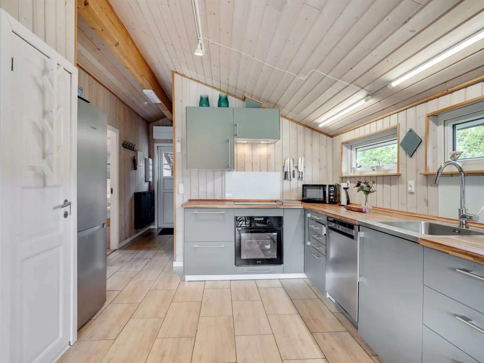 "Alois" - 31km from the sea-Binnen