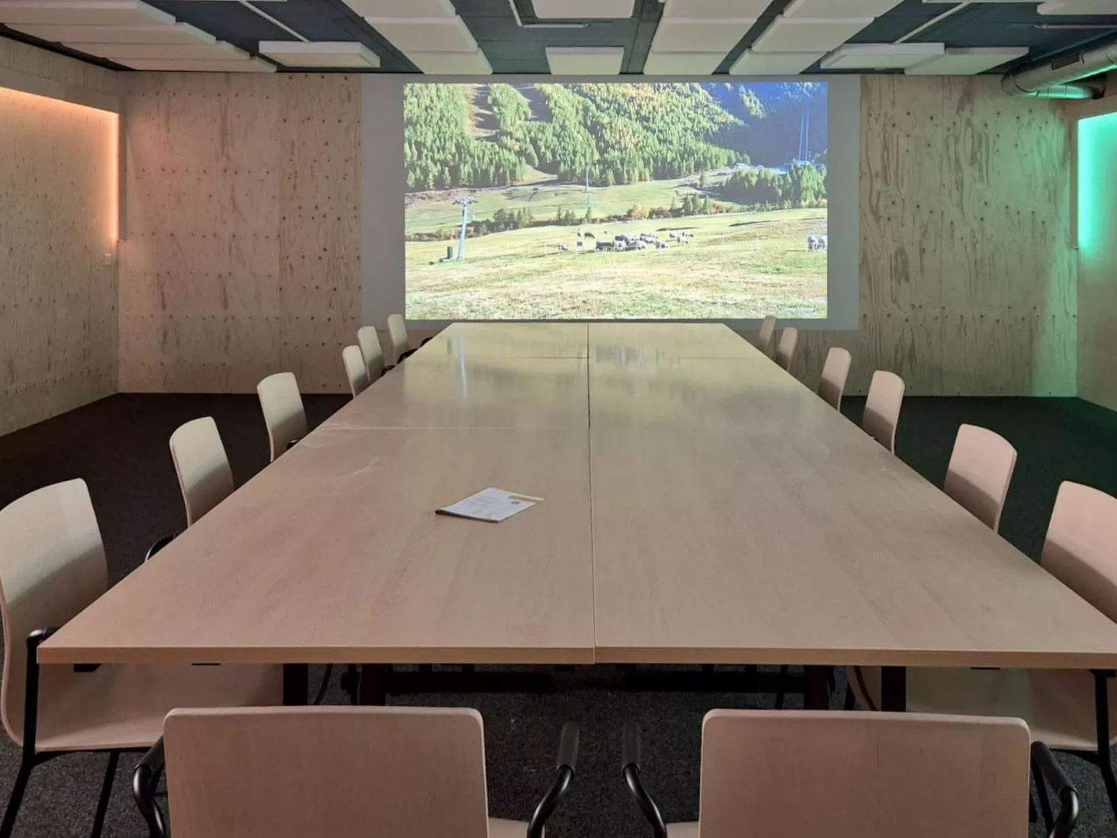 Montela Pavillon - Holiday Stay-Binnen