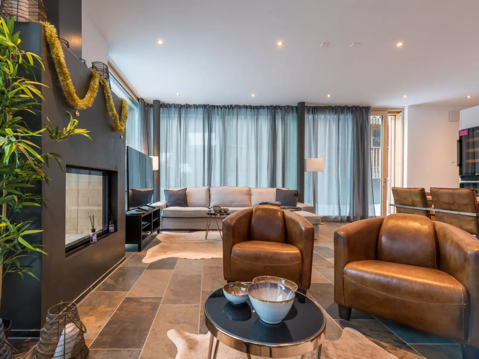 Montela Pavillon - Holiday Stay-Binnen