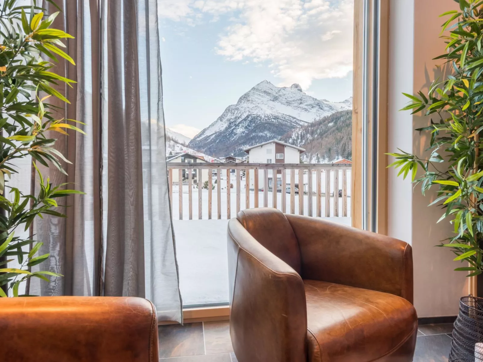 Montela Pavillon - Holiday Stay-Binnen