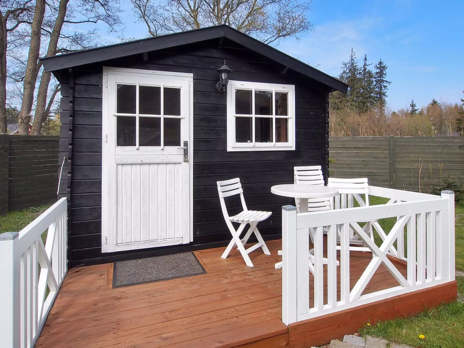 "Enola" - 900m from the sea-Binnen