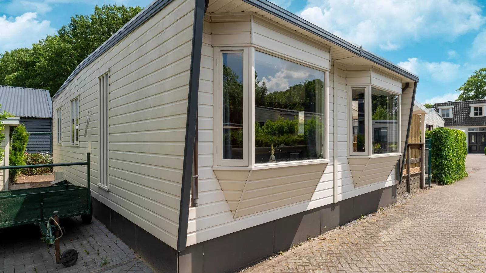 T Kaatsheuveltje 7-Buitenkant zomer