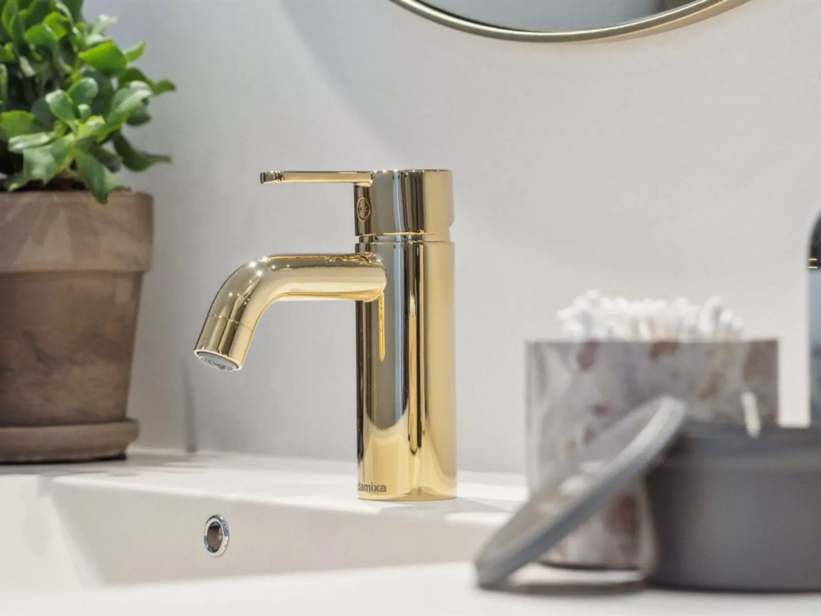 "Eida" - 500m from the sea-Binnen