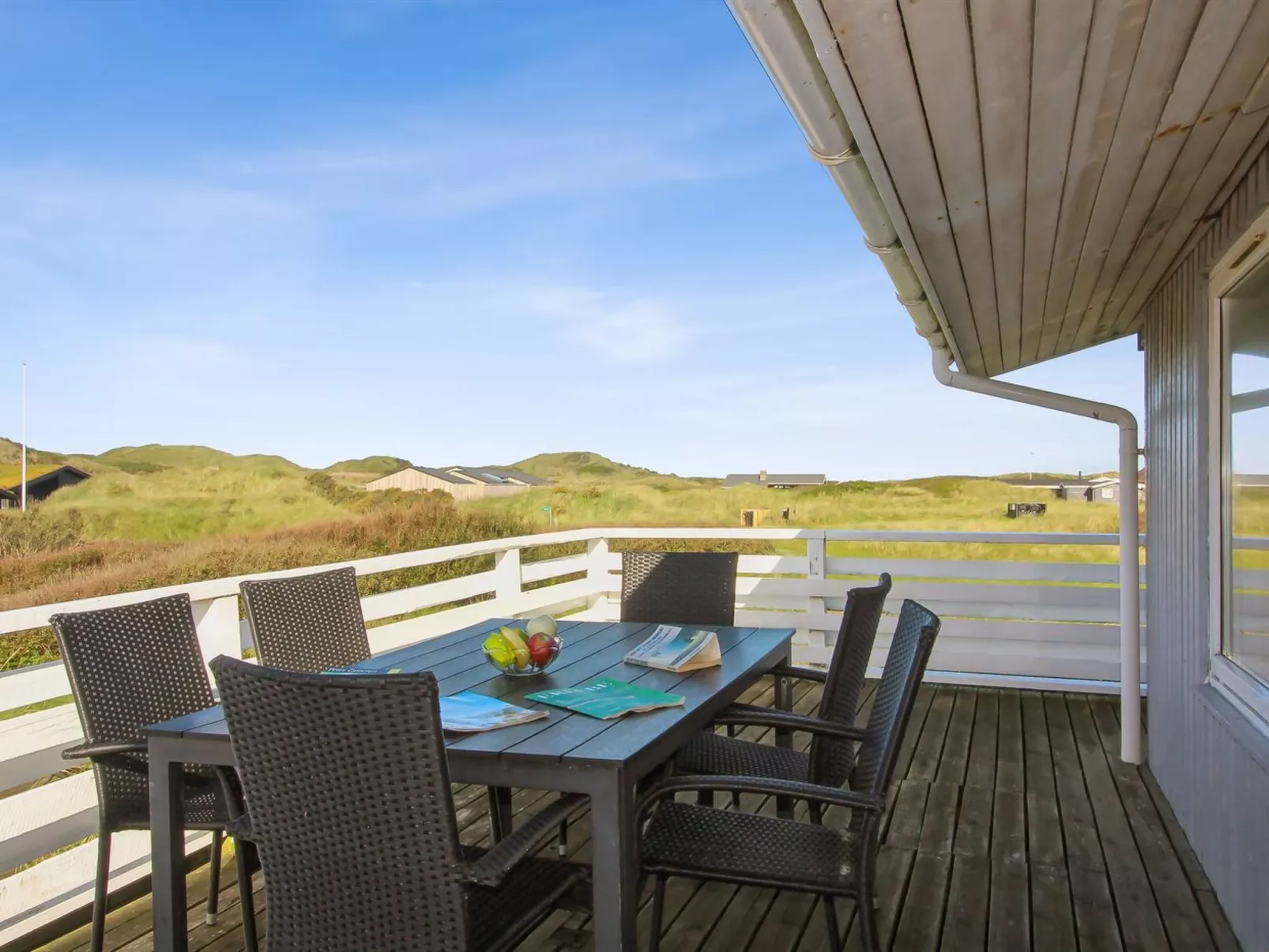 "Trude" - 250m from the sea-Buiten