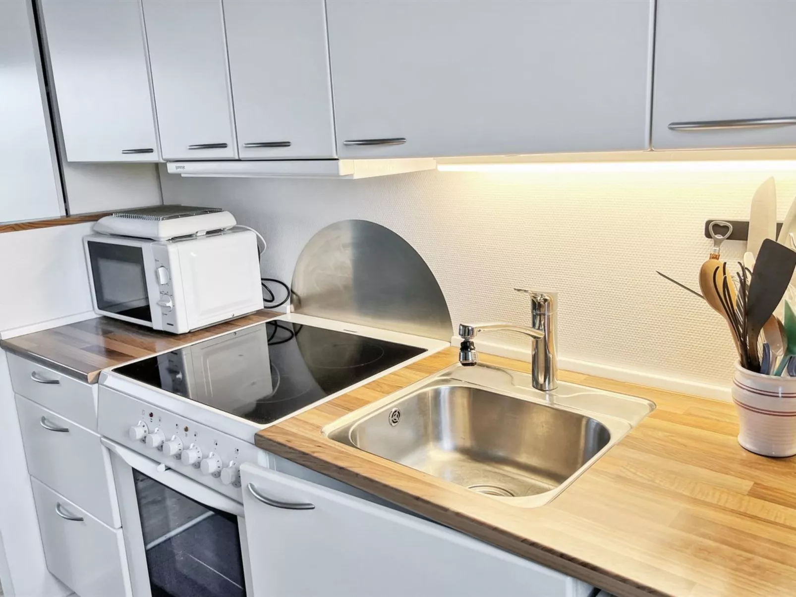 "Steffi" - 300m from the sea-Binnen