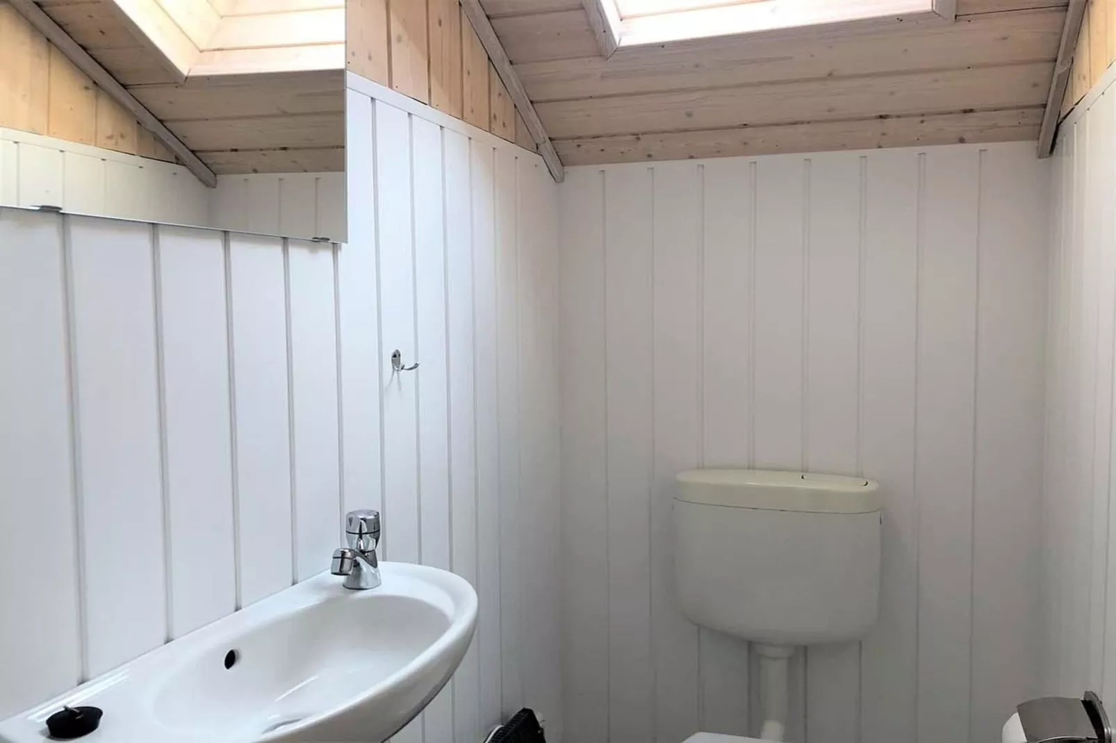 FH Wildgans Comfort Nr 64-Badkamer