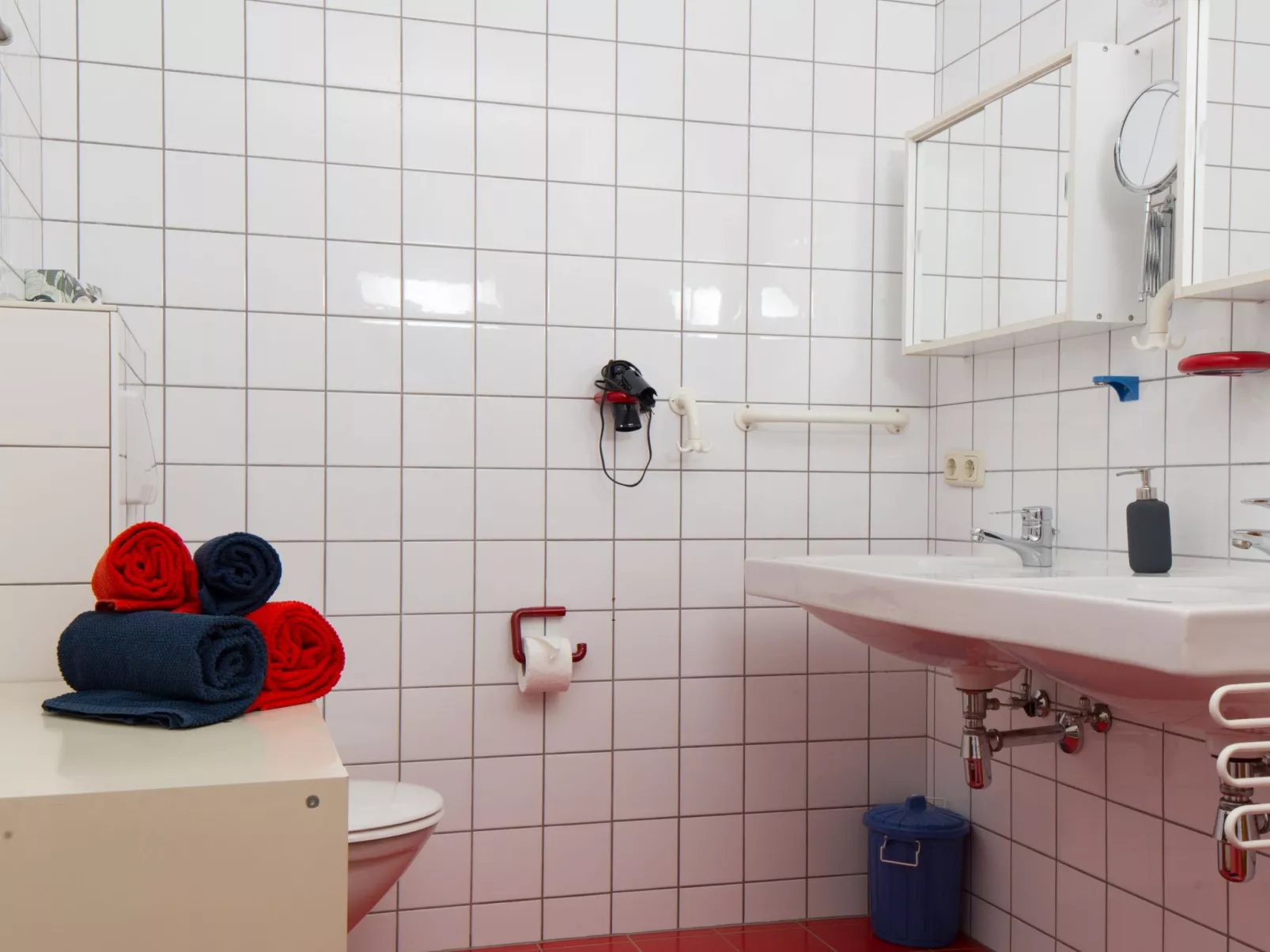 Blauer Elefant-Binnen