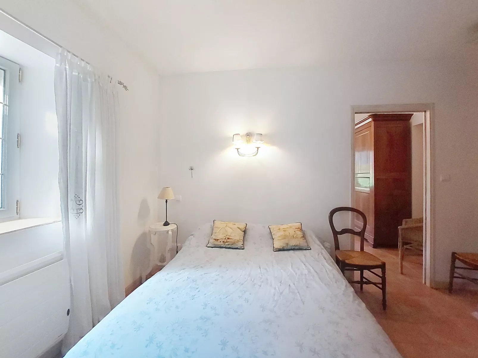 Le Four à Chaux-Binnen