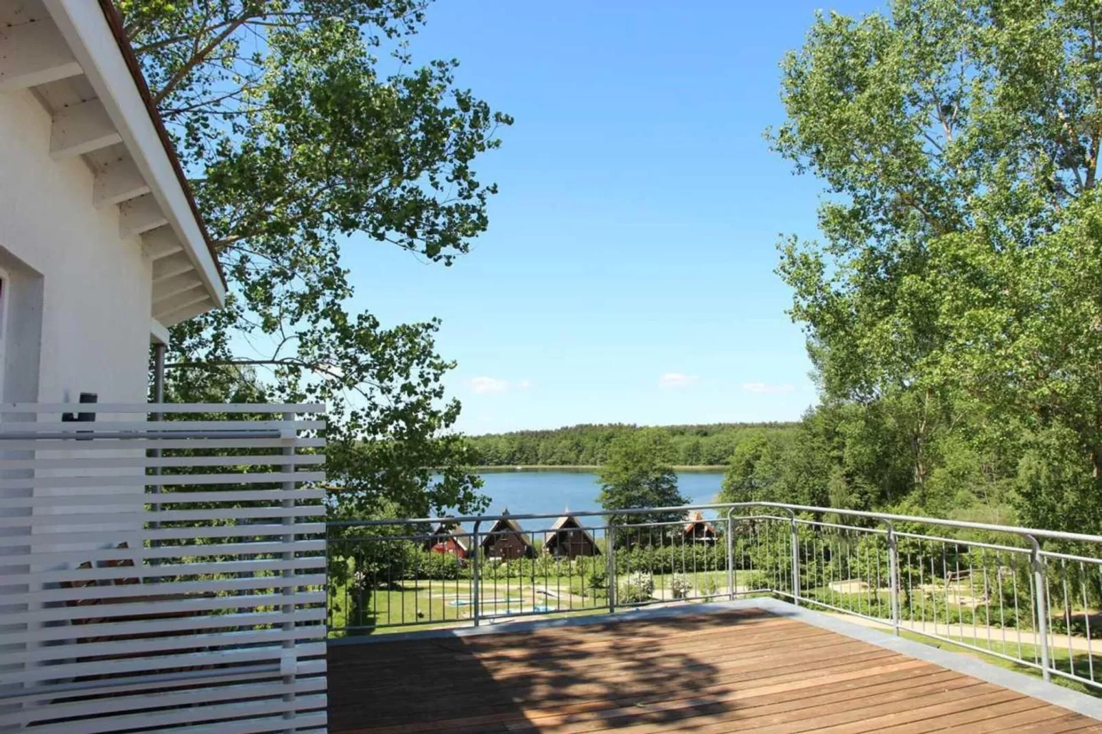 Schneeeule 209-Terrasbalkon