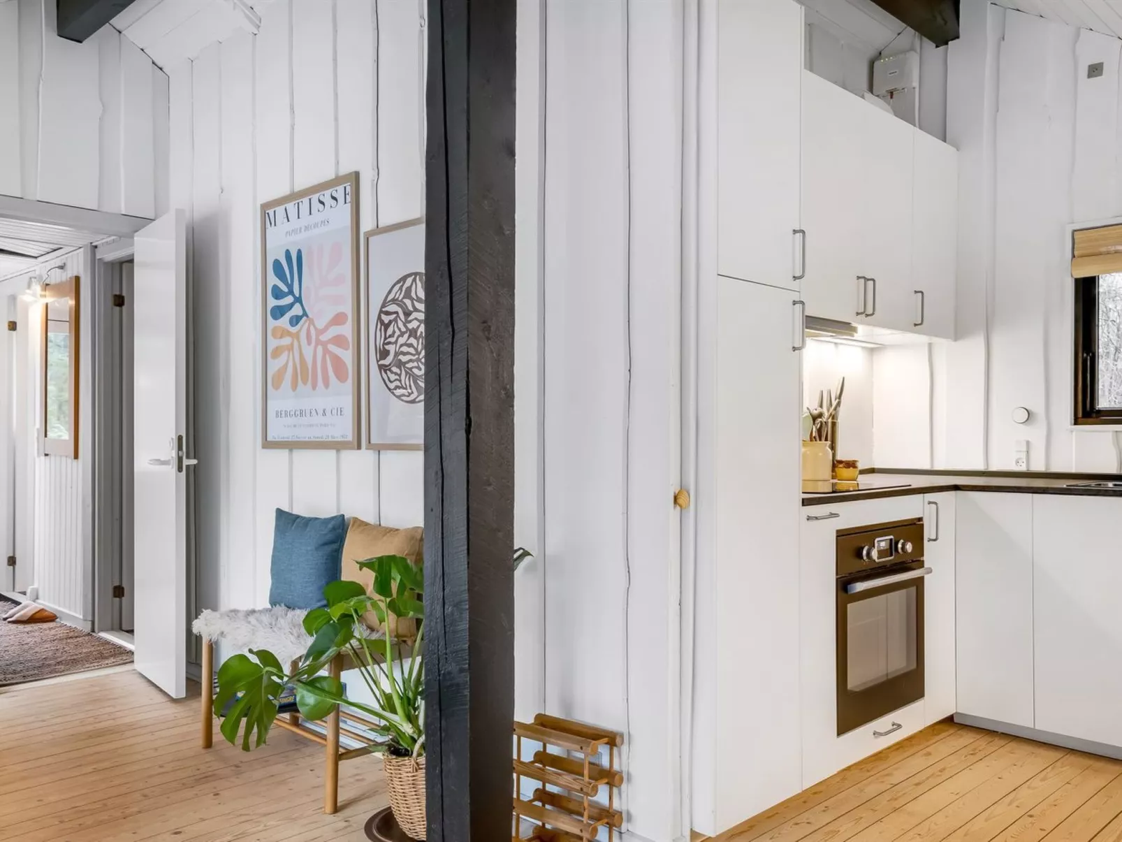 "Ejla" - 600m from the sea-Binnen