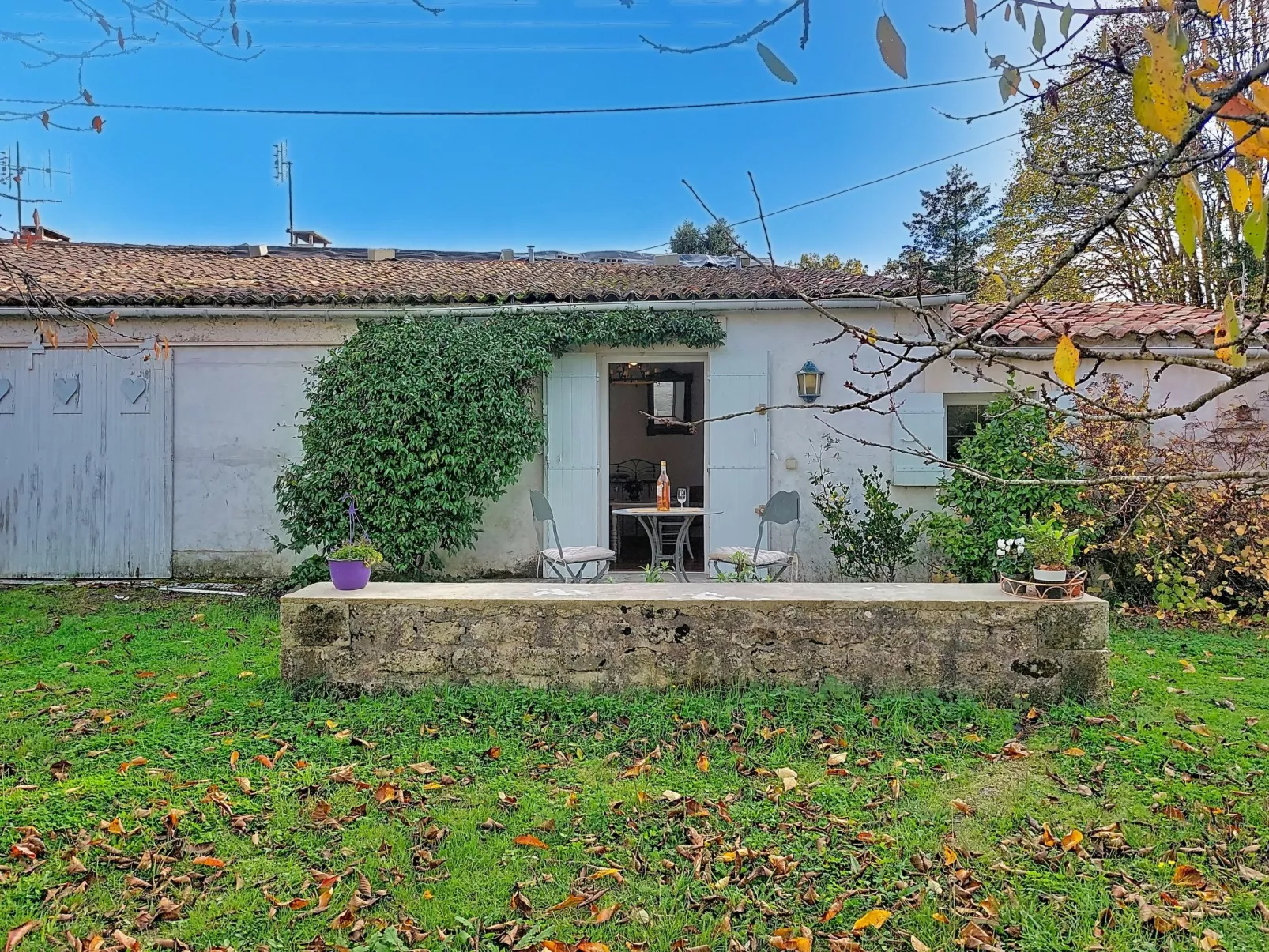 Le Four à Chaux-Buiten