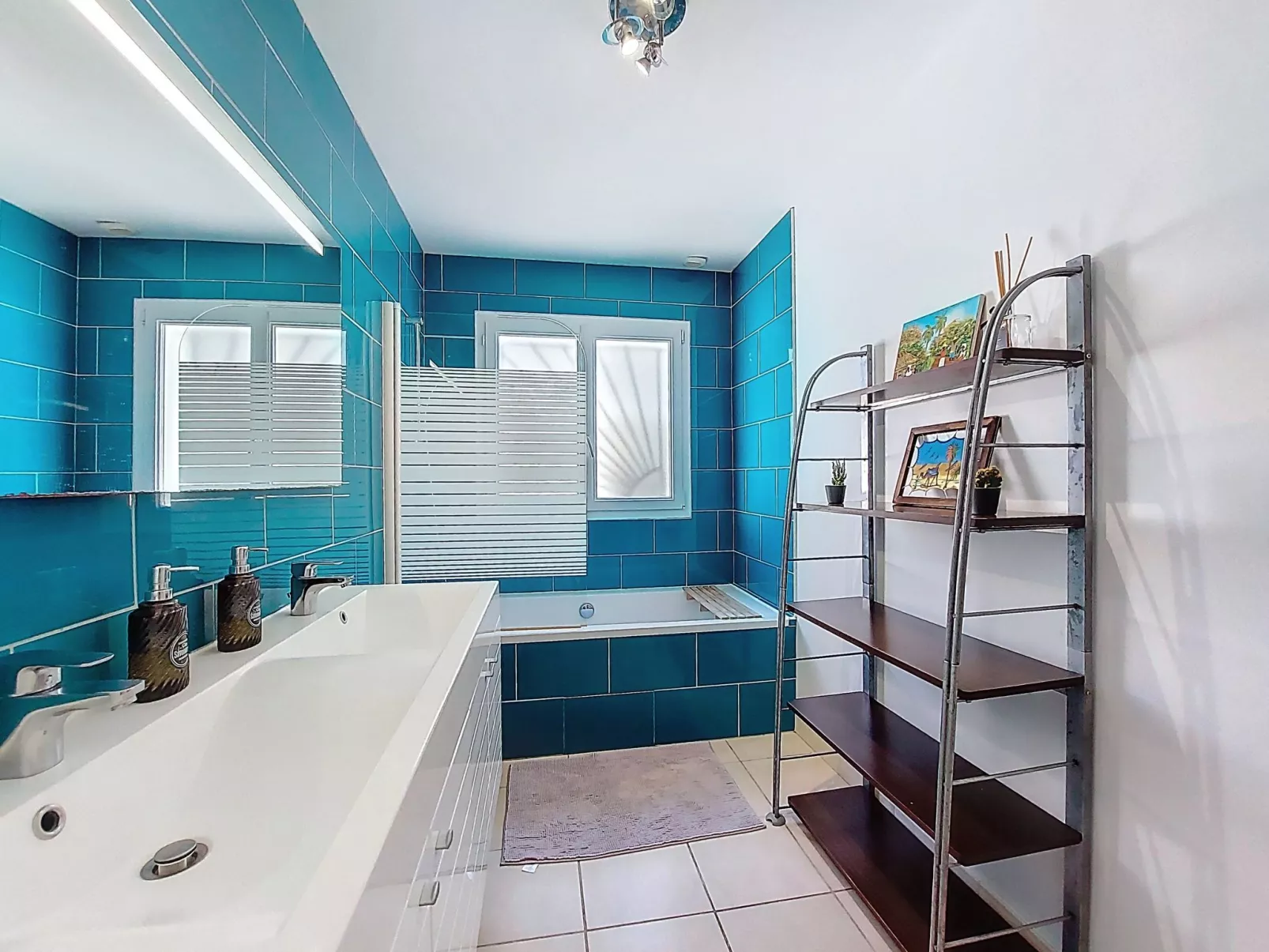 Les Roselières-Binnen