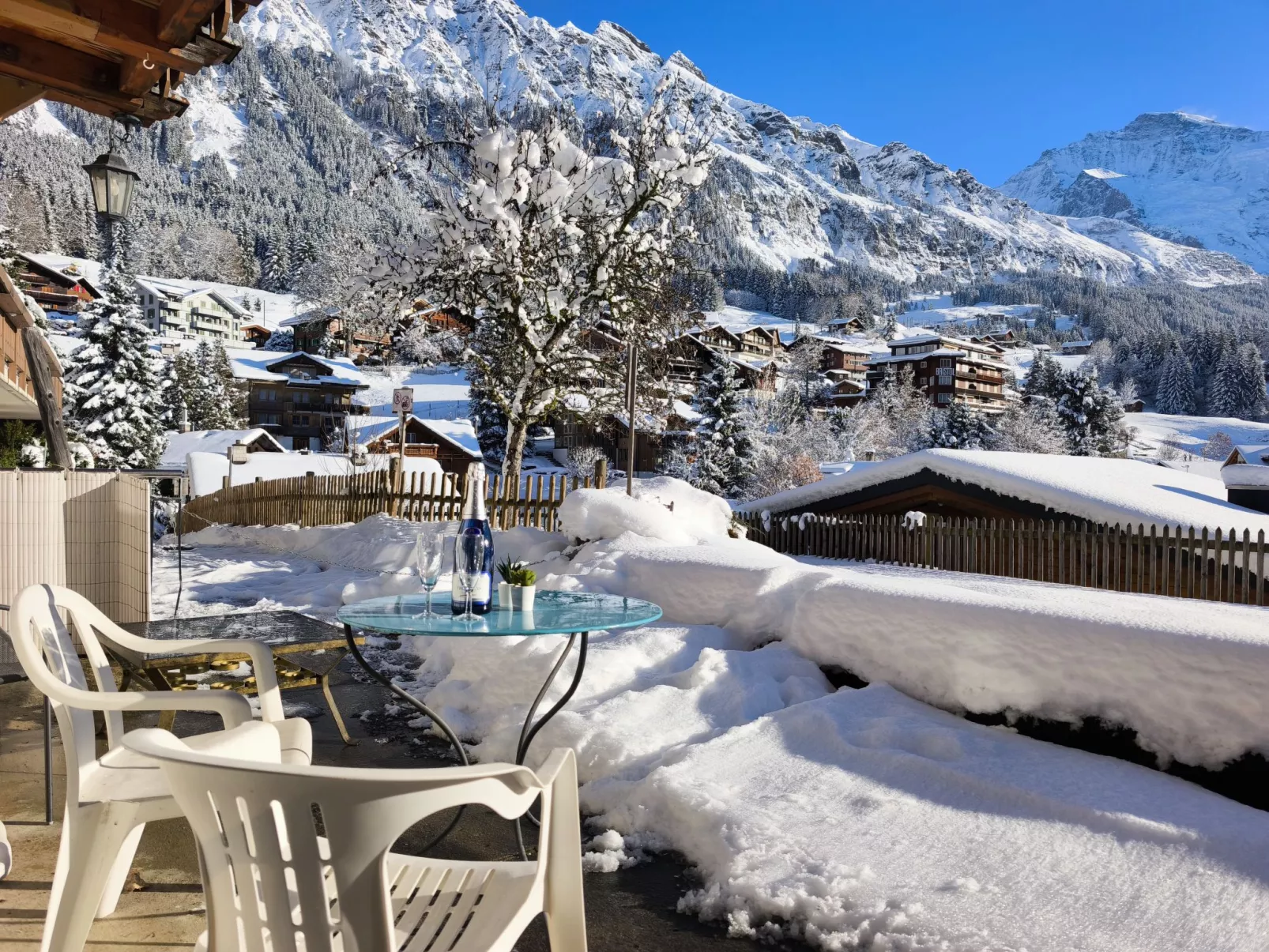 Chalet Graf Apt 1-Buiten