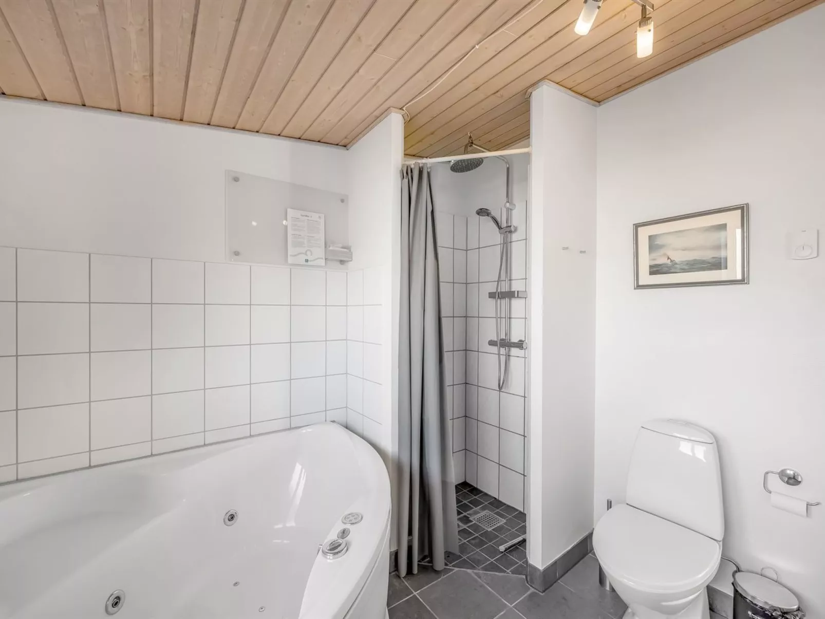 "Andersine" - 1km from the sea-Binnen