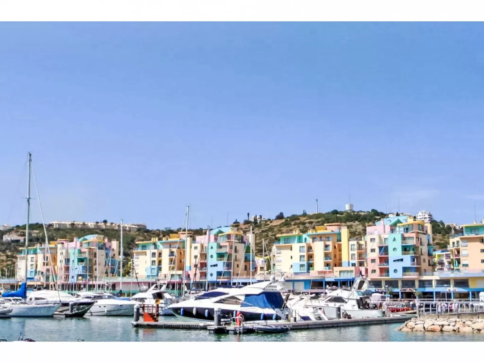 W Marina - Sunny Way-Buiten