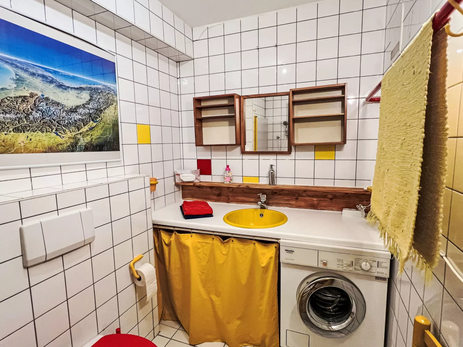 Blauer Elefant-Binnen