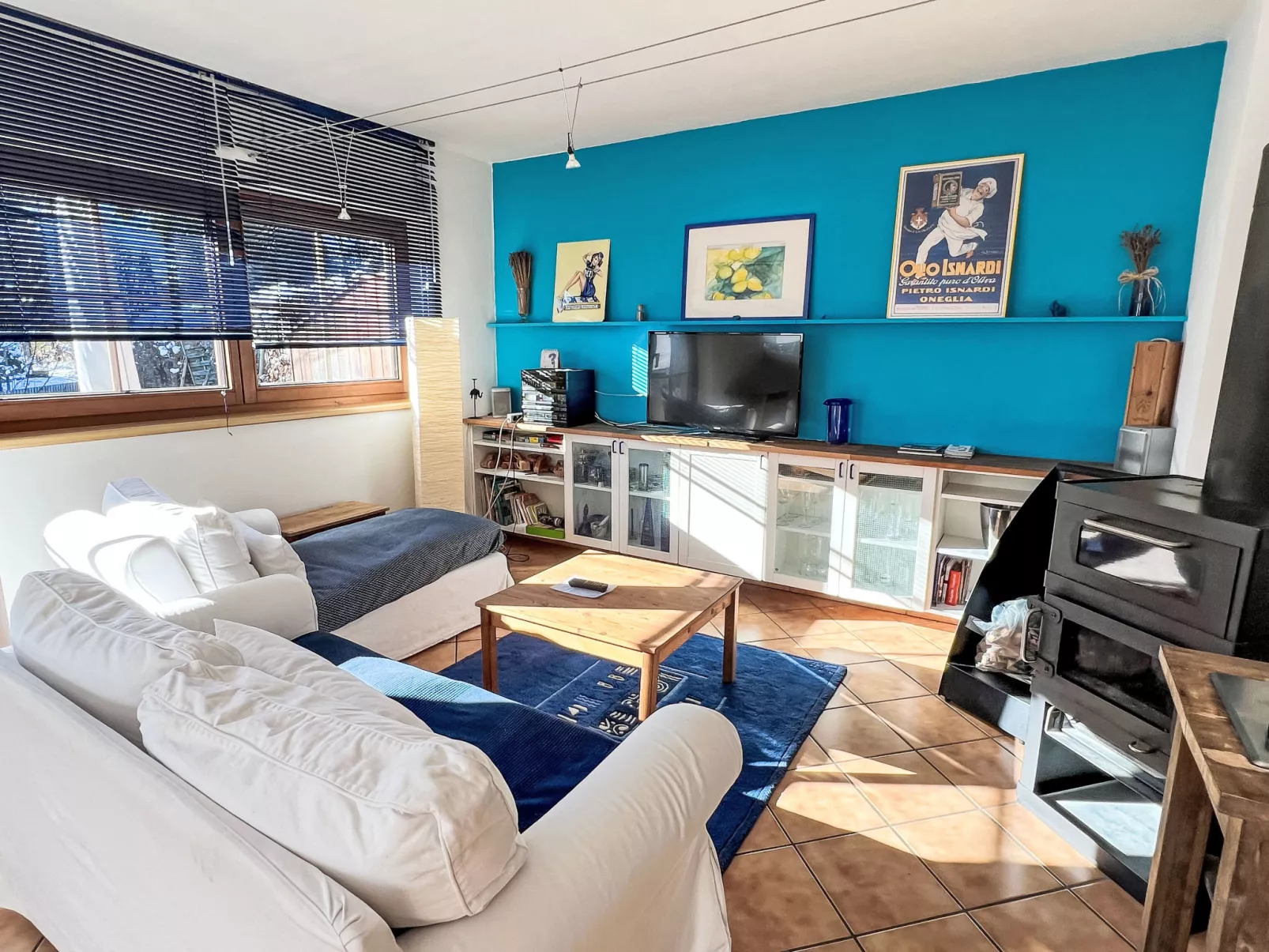 Blauer Elefant-Binnen