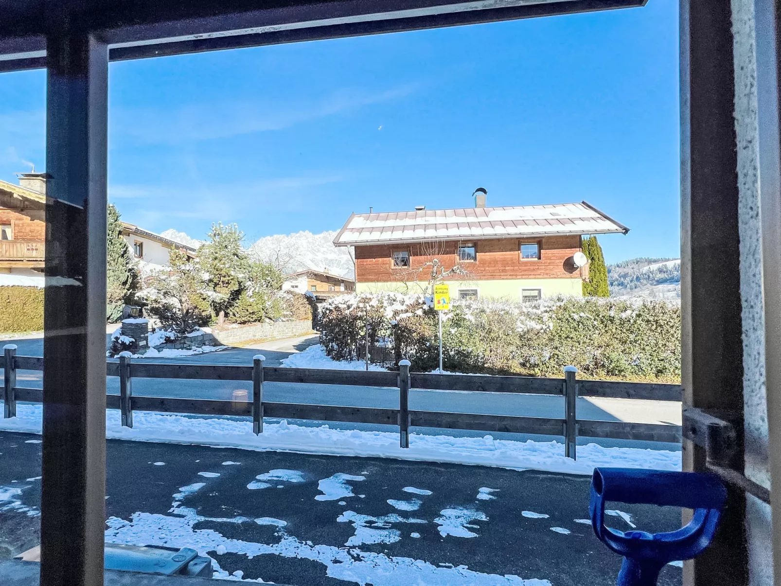 Blauer Elefant-Buiten