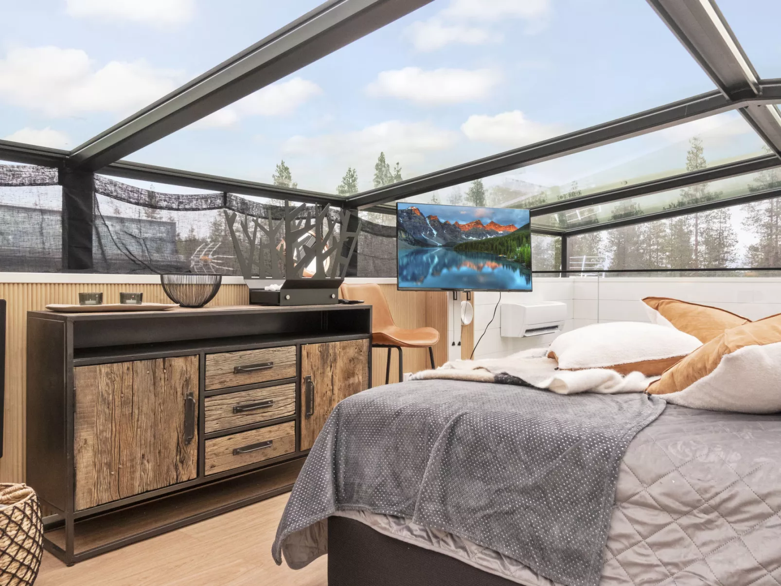 Levi secret igloo ruska 8d