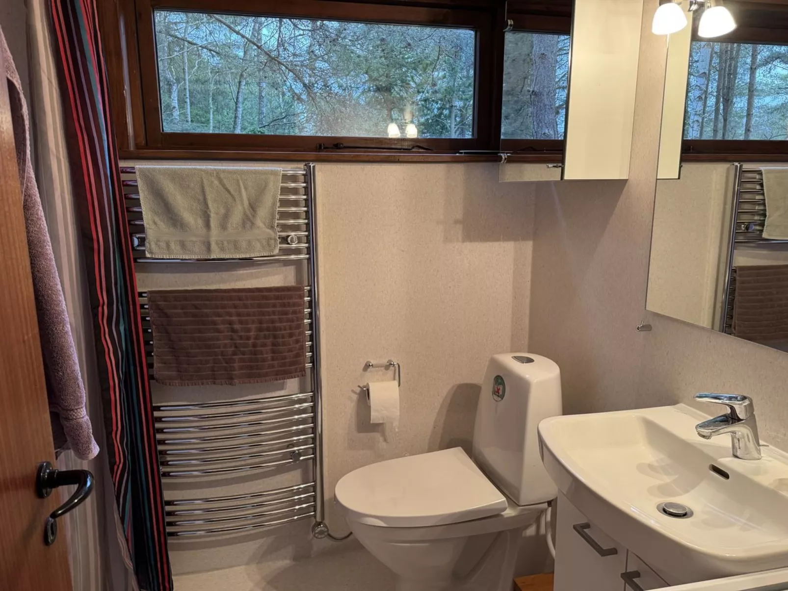 "Lökea" -  from the sea-Binnen