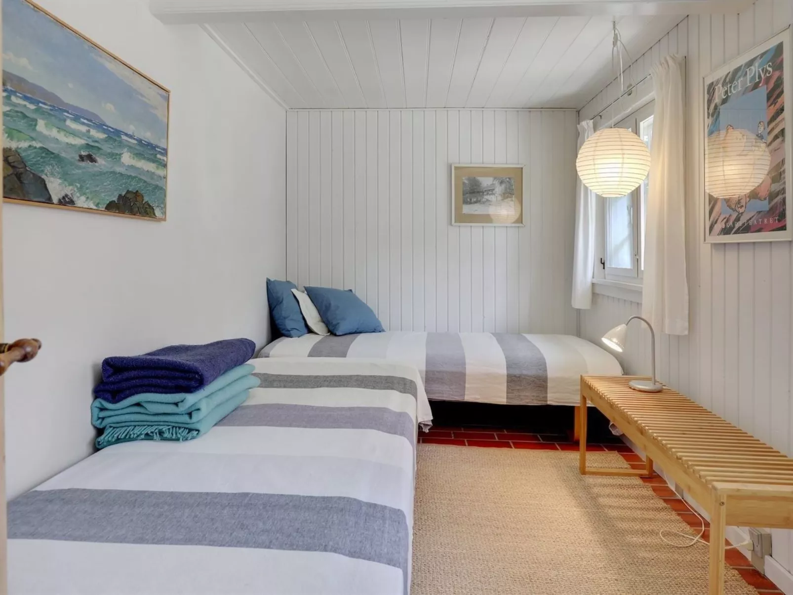 "Asgot" - 15m from the sea-Binnen